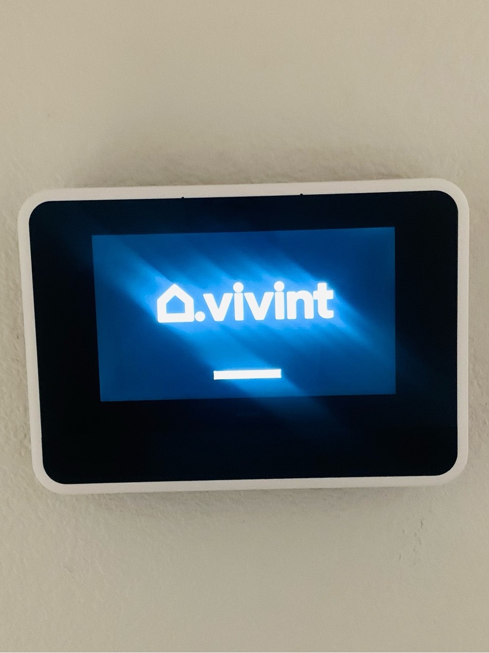 Vivint Smart Home Security System Bundle